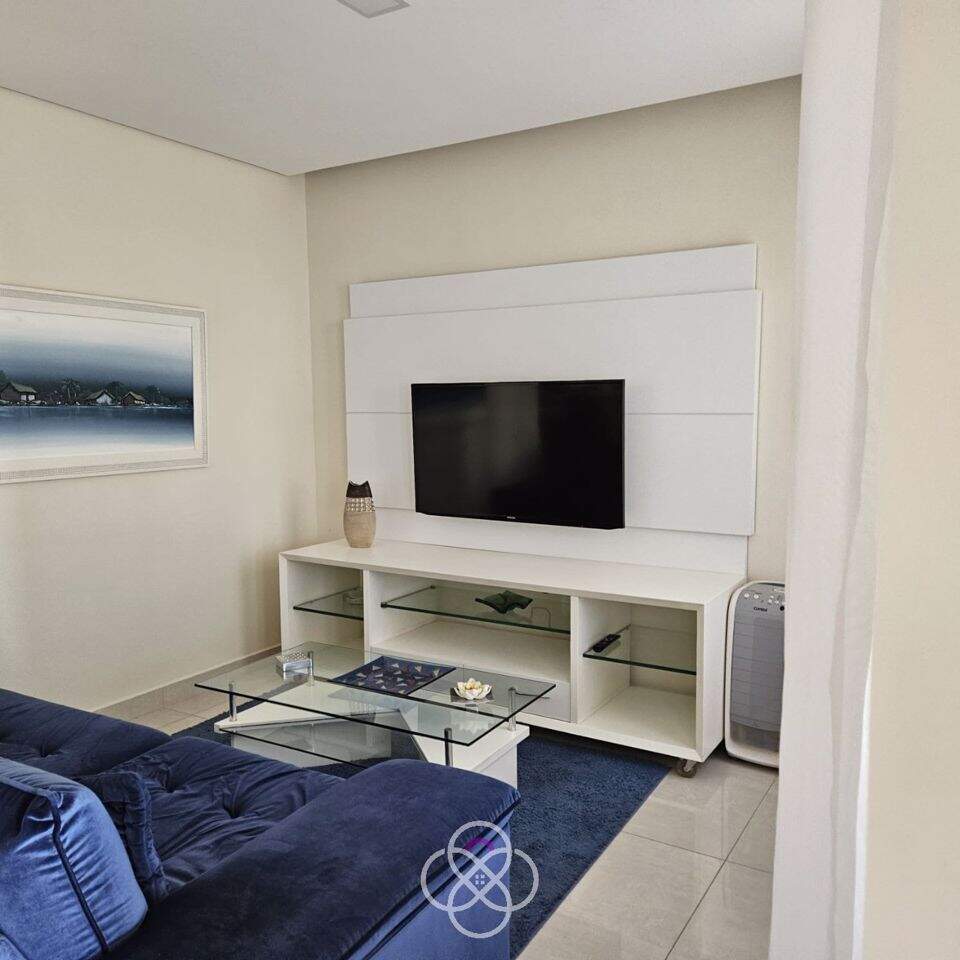 Casa à venda no Recanto Quarto Centenário: 