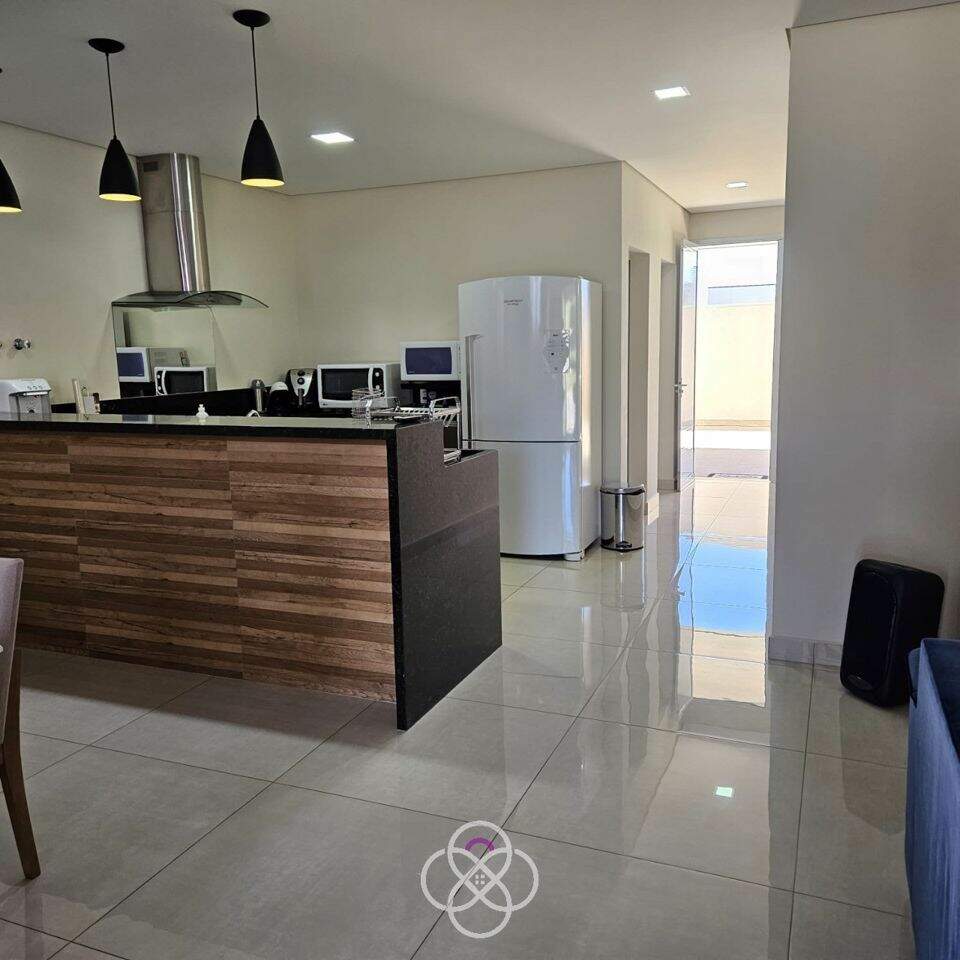 Casa à venda no Recanto Quarto Centenário: 