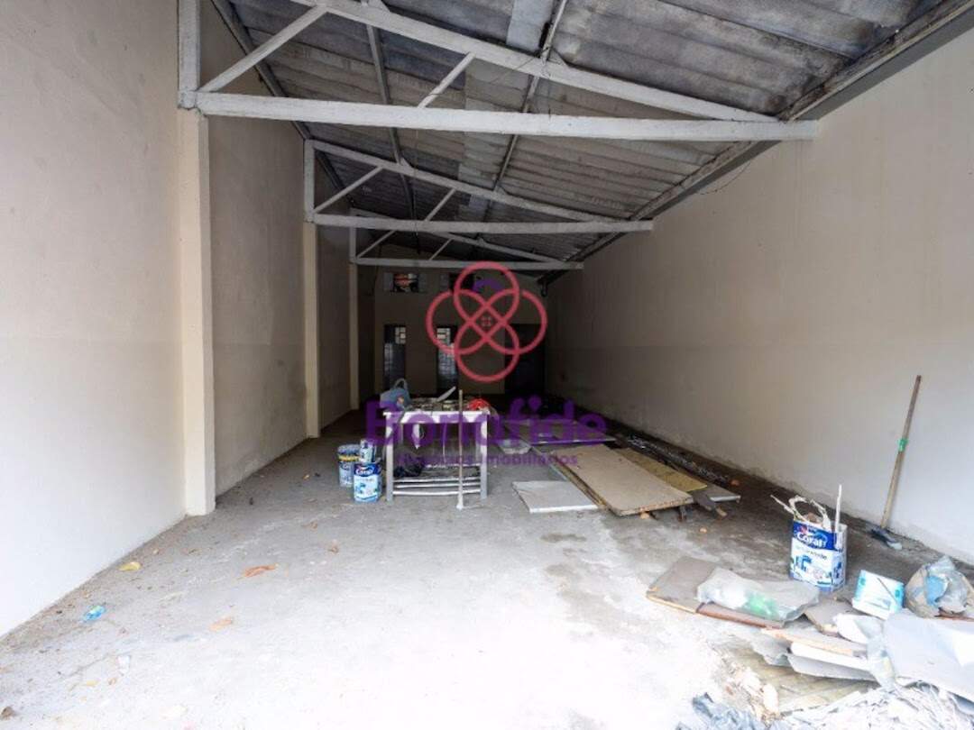 Salão à venda no Ponte de São João: 