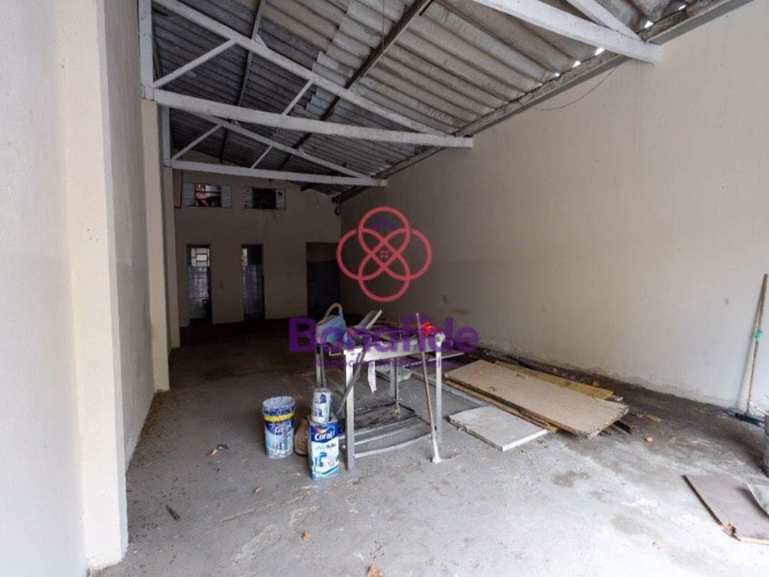 Salão à venda no Ponte de São João: 