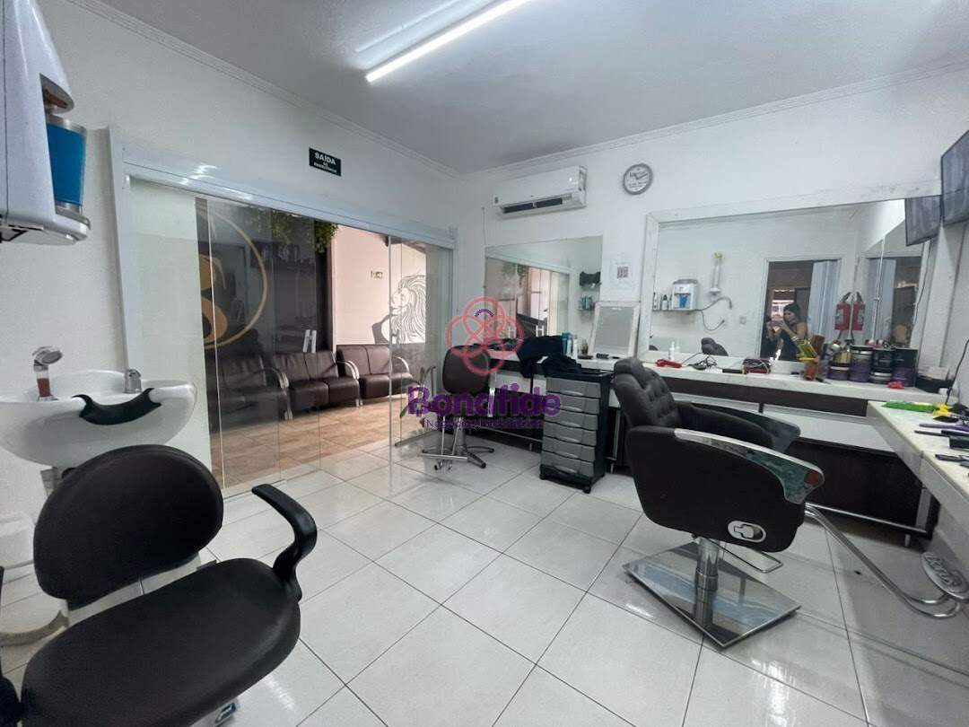 Casa à venda no Jardim Samambaia: 