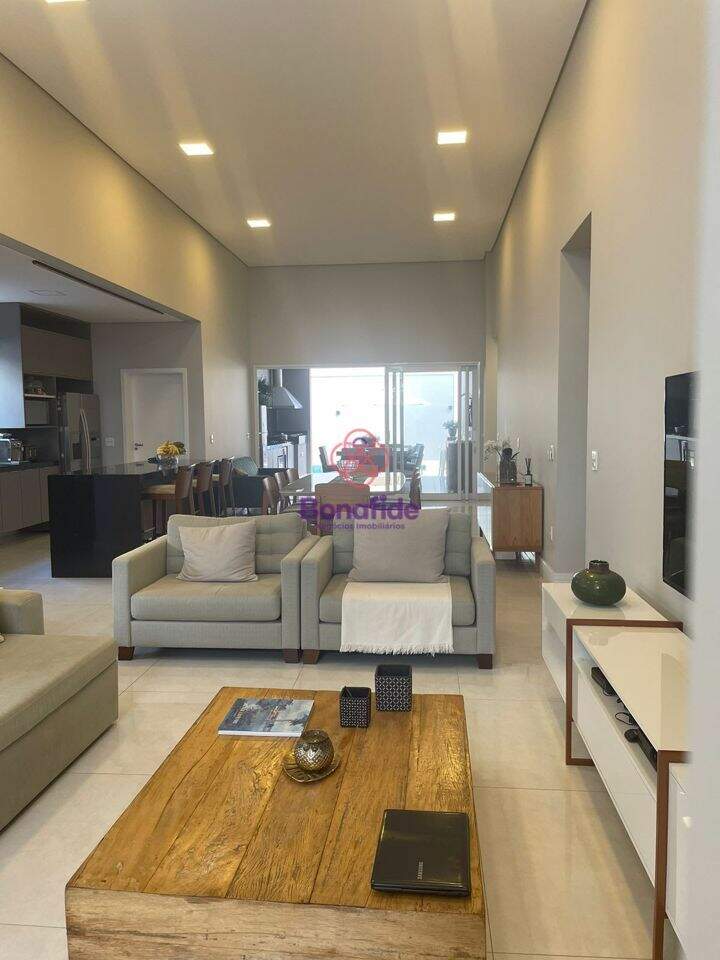 Casa à venda no Medeiros: 