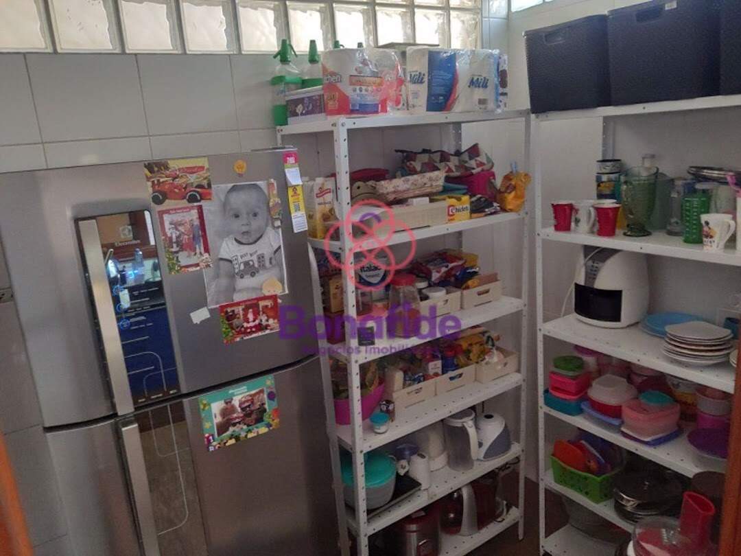 Casa à venda no Roseira: 