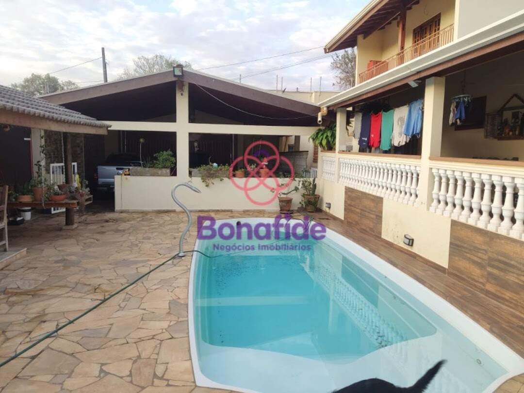 Casa à venda no Roseira: 