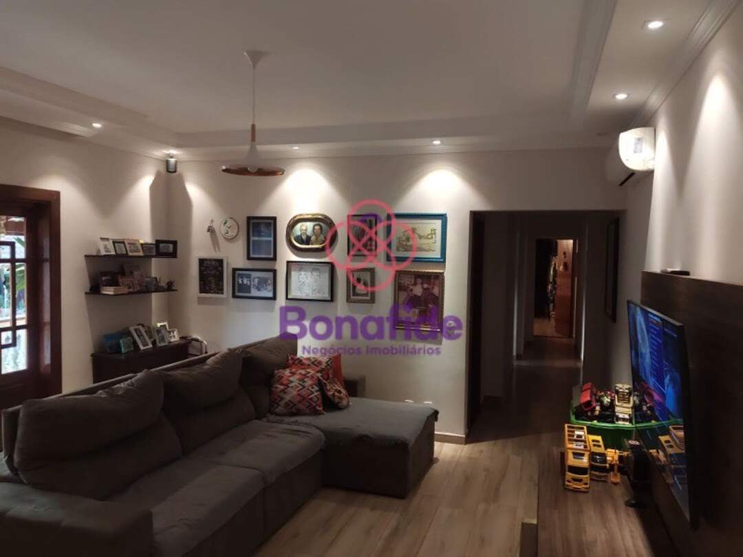 Casa à venda no Roseira: 