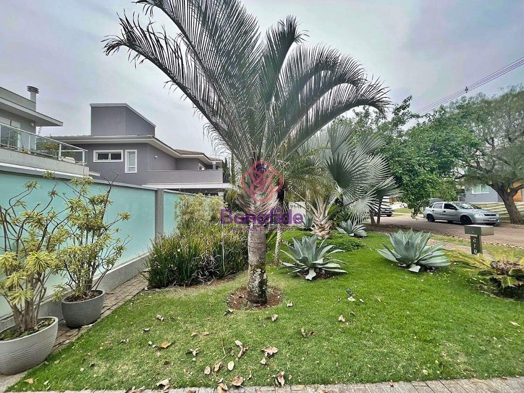 Casa à venda no Medeiros: 