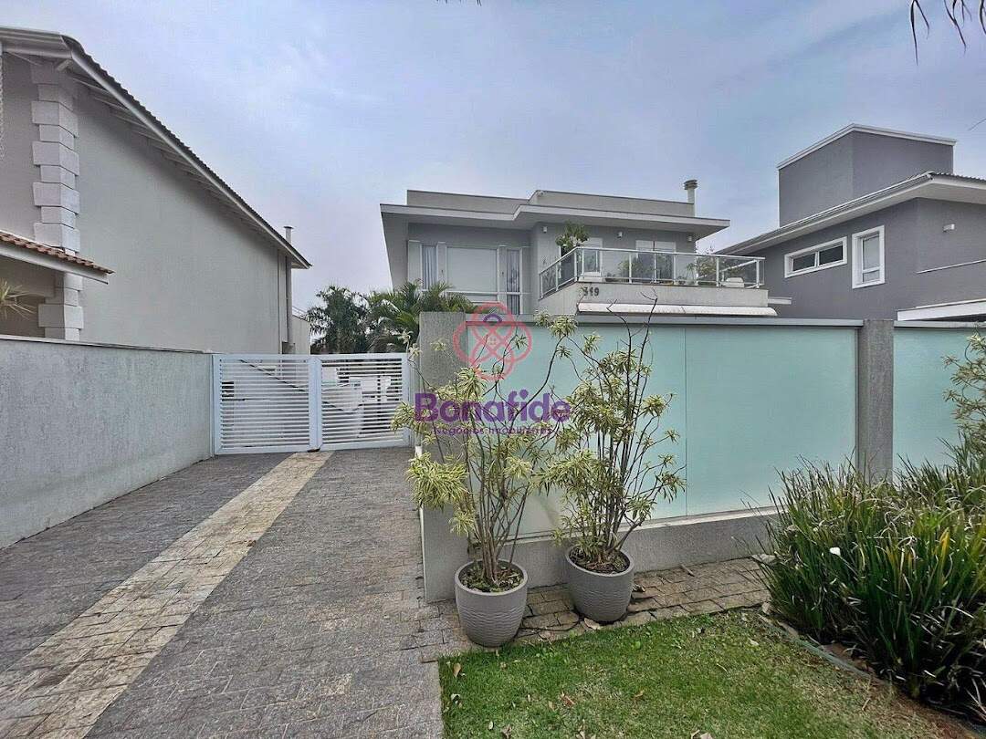 Casa à venda no Medeiros: 