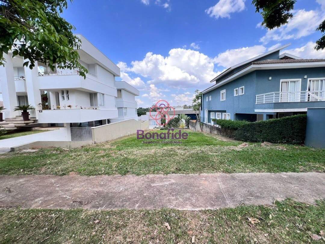 Terreno à venda no Loteamento Reserva da Serra: 