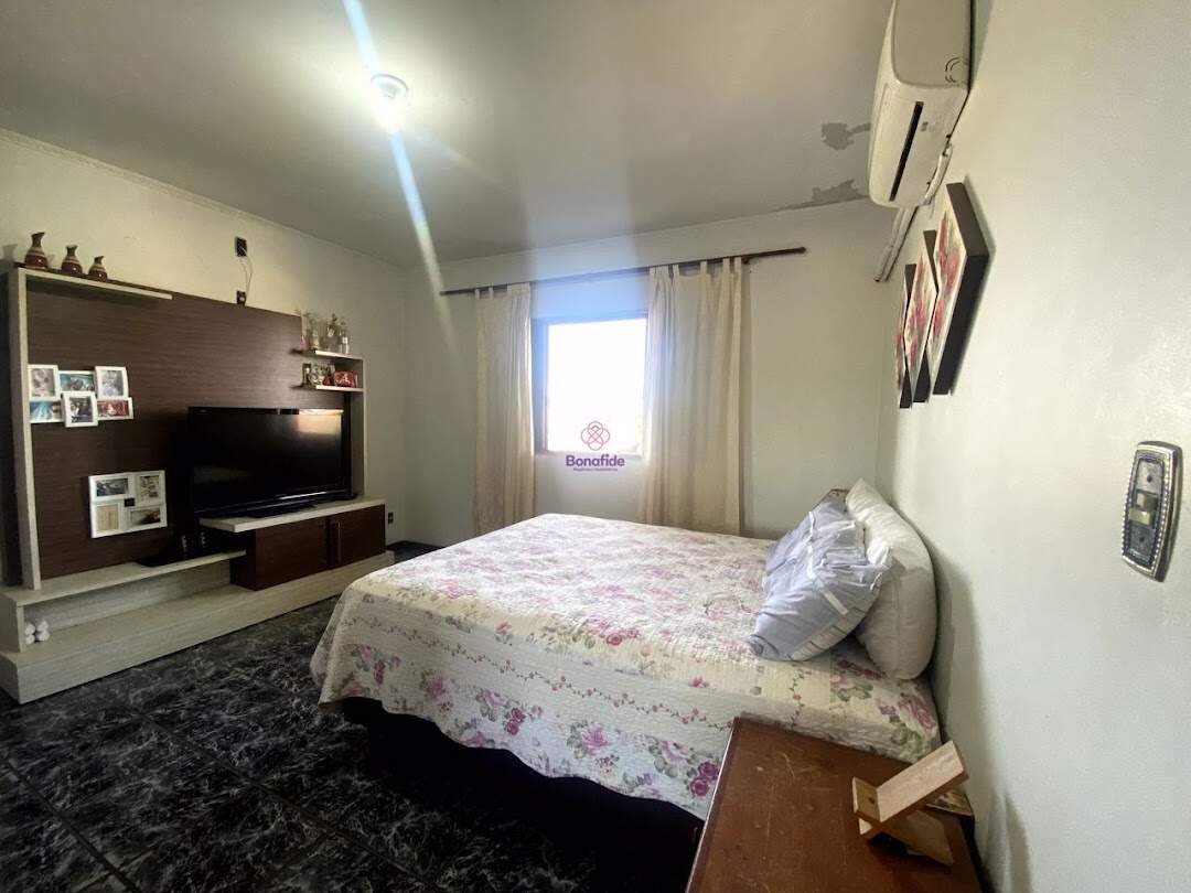 Casa à venda no Jardim Merci I: 