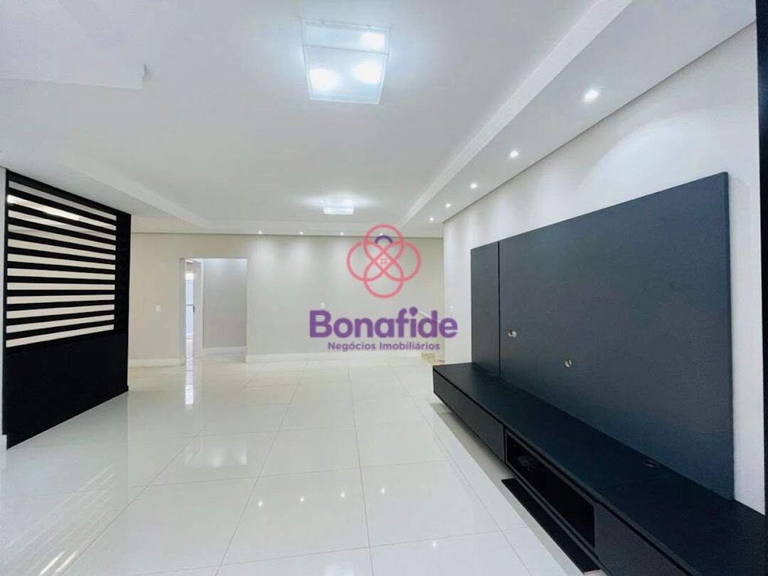 Casa à venda no Medeiros: 