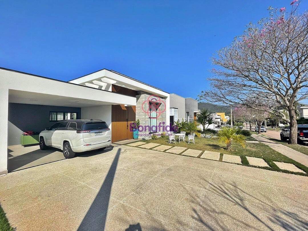 Casa à venda no Medeiros: 