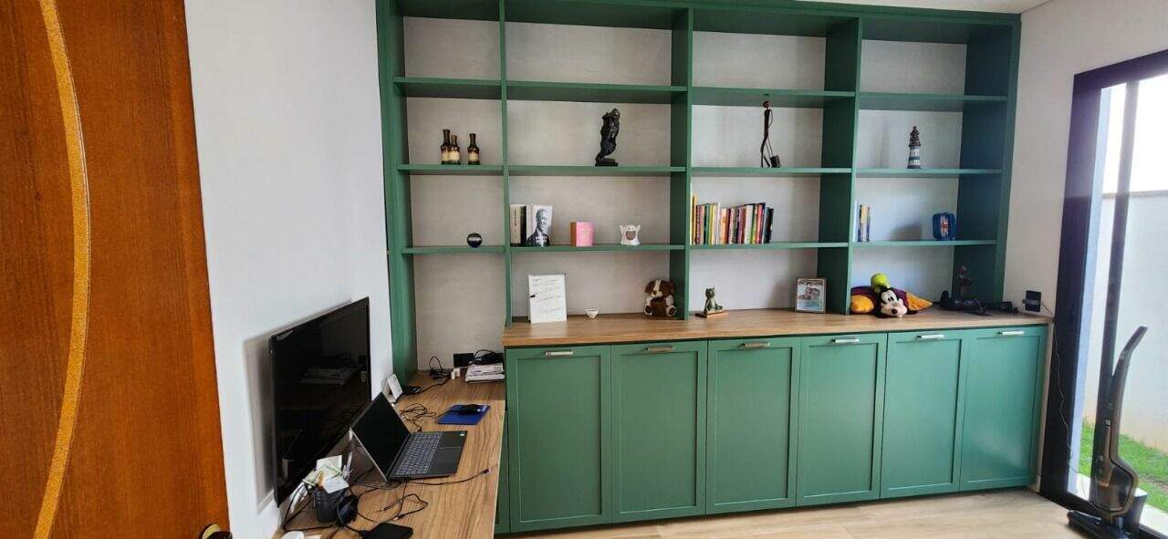 Casa à venda no Medeiros: 