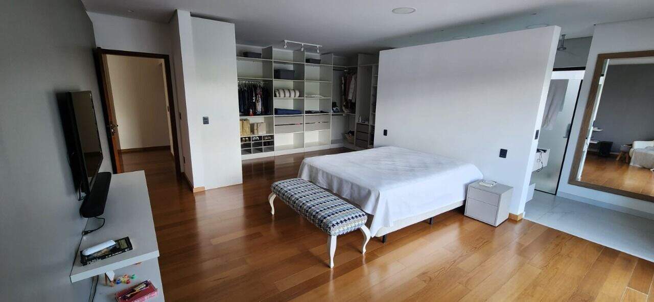 Casa à venda no Medeiros: 