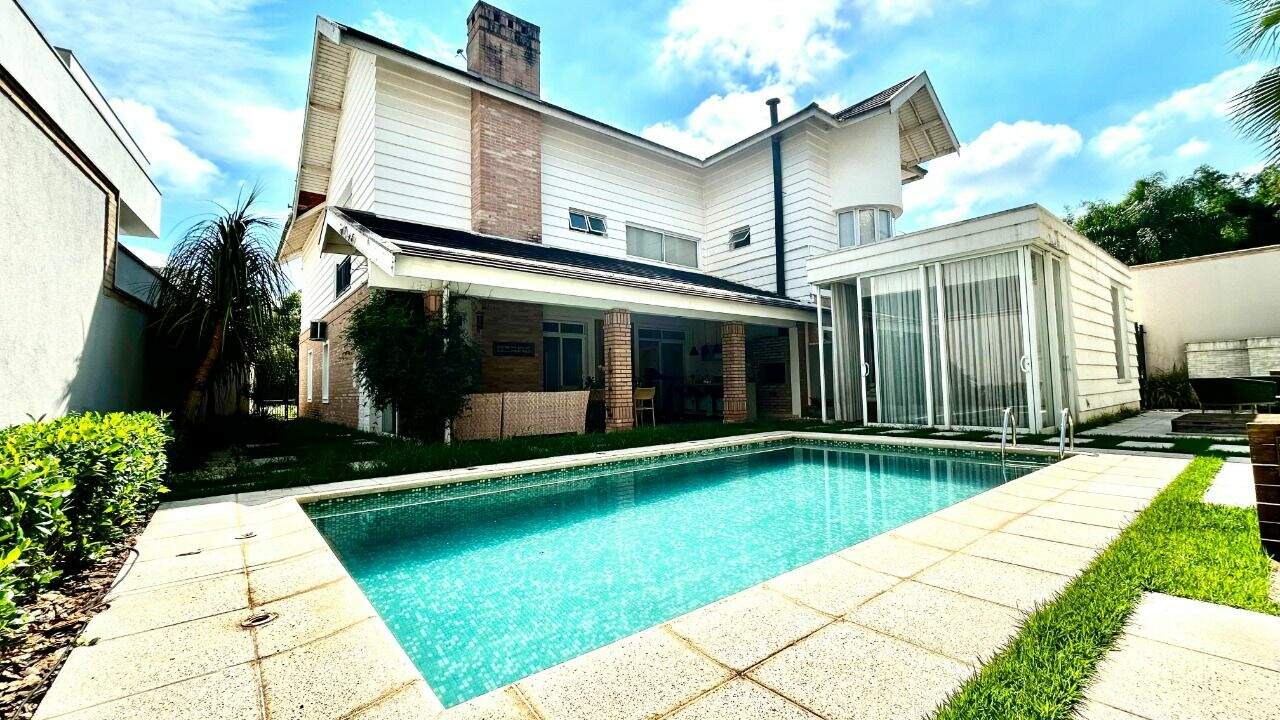 Casa à venda no Loteamento Reserva da Serra: 