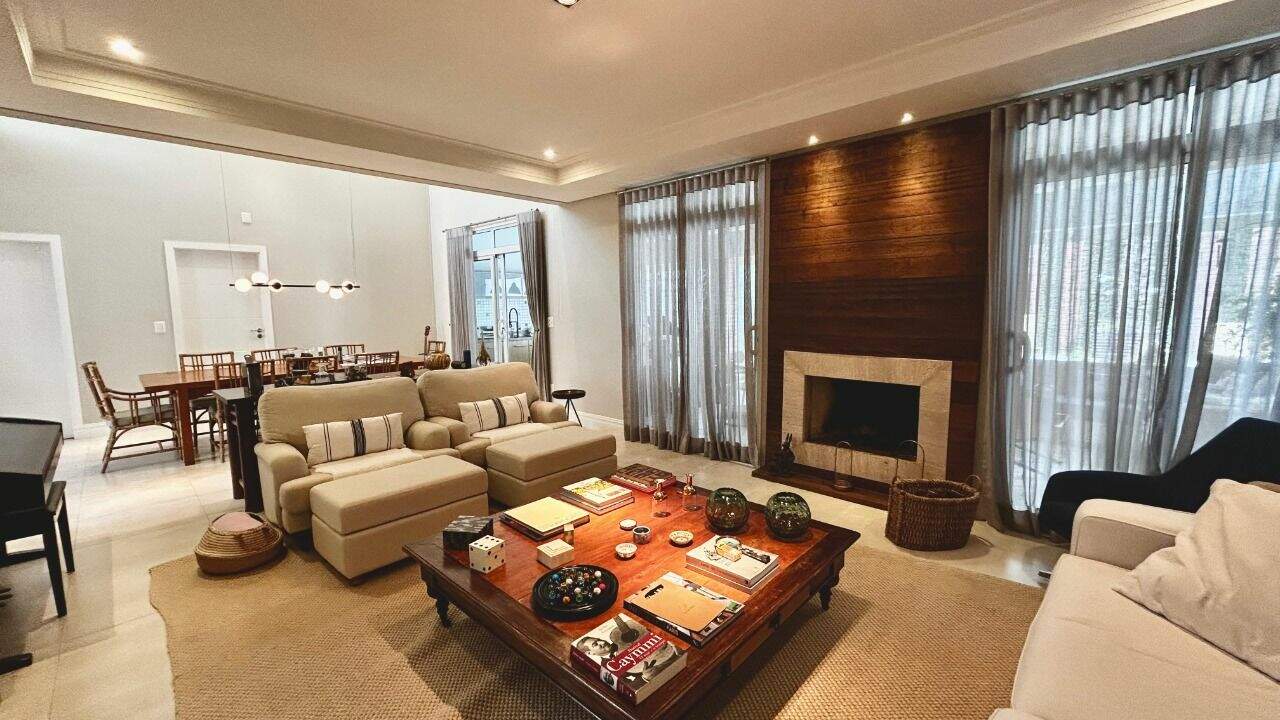 Casa à venda no Loteamento Reserva da Serra: 