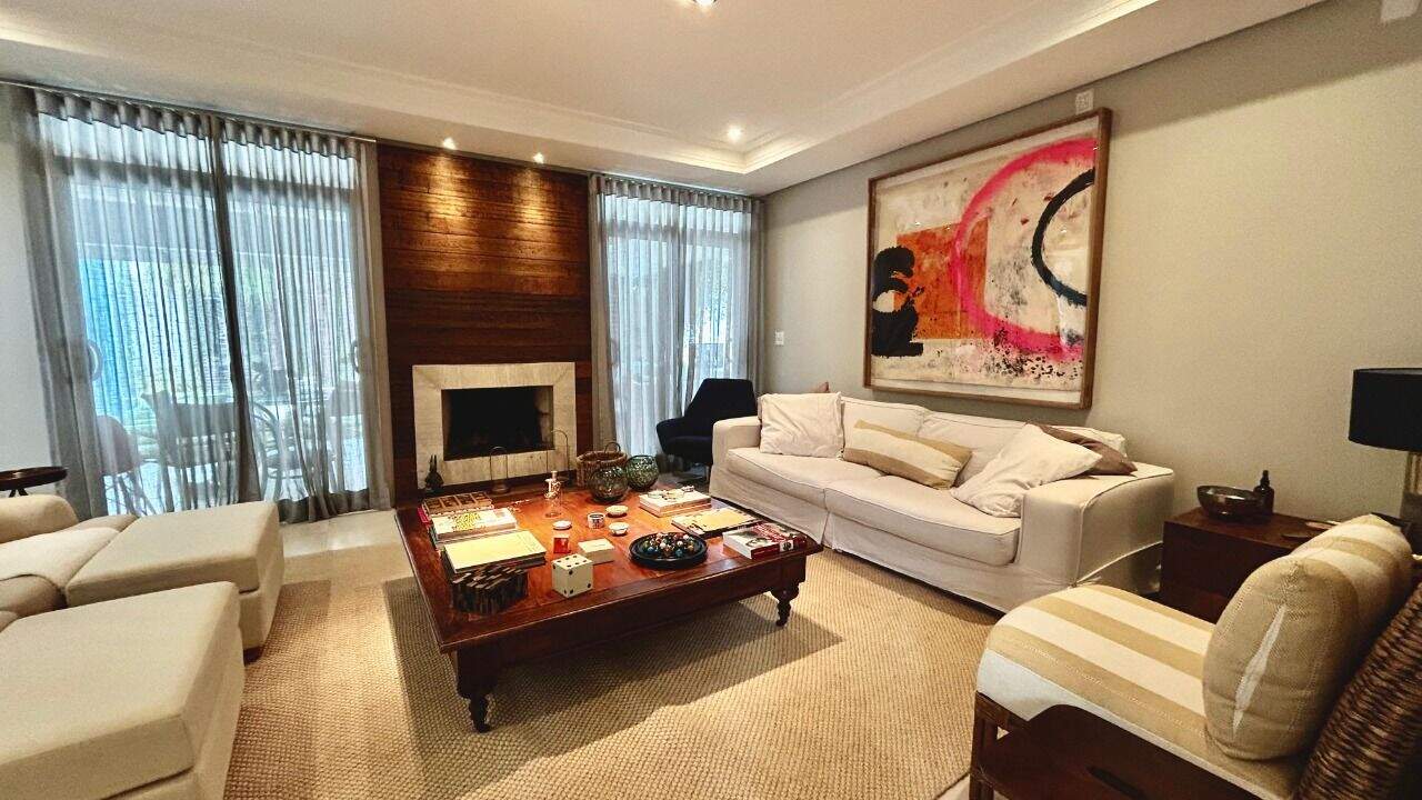 Casa à venda no Loteamento Reserva da Serra: 