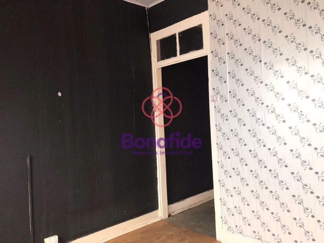 Casa à venda no Centro: 