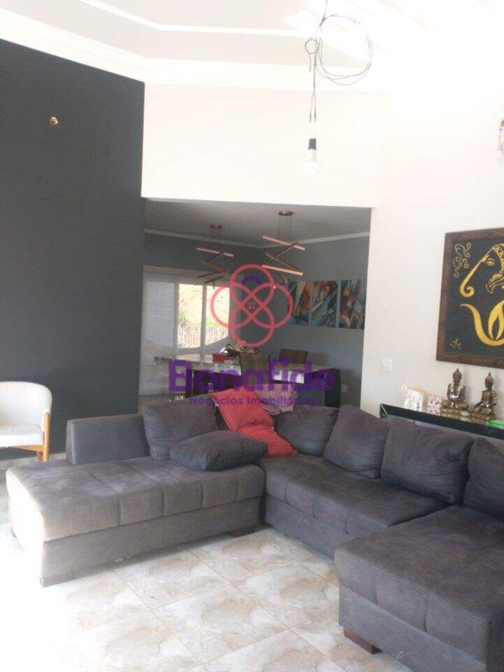 Casa à venda no Jundiaí Mirim: 