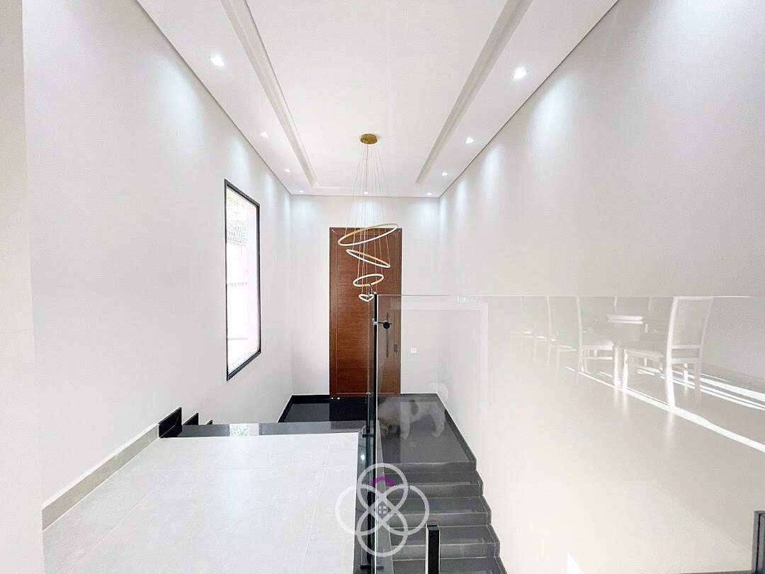 Casa à venda no Residencial Aziz Louveira: 