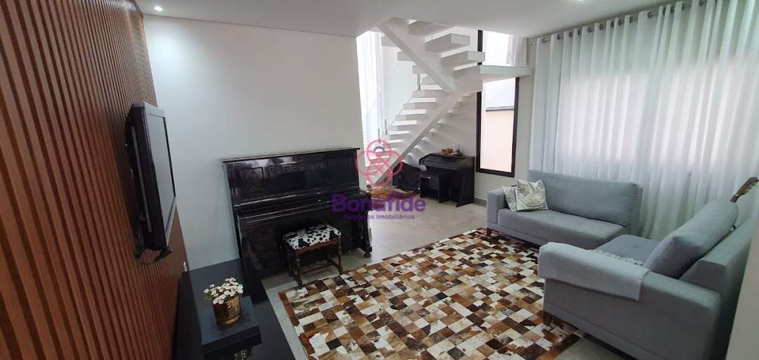 Casa à venda no Recanto Quarto Centenário: 