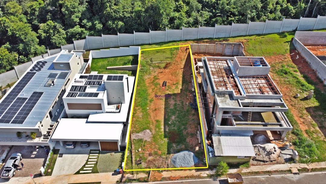 Terreno à venda no Jardim das Samambaias: 