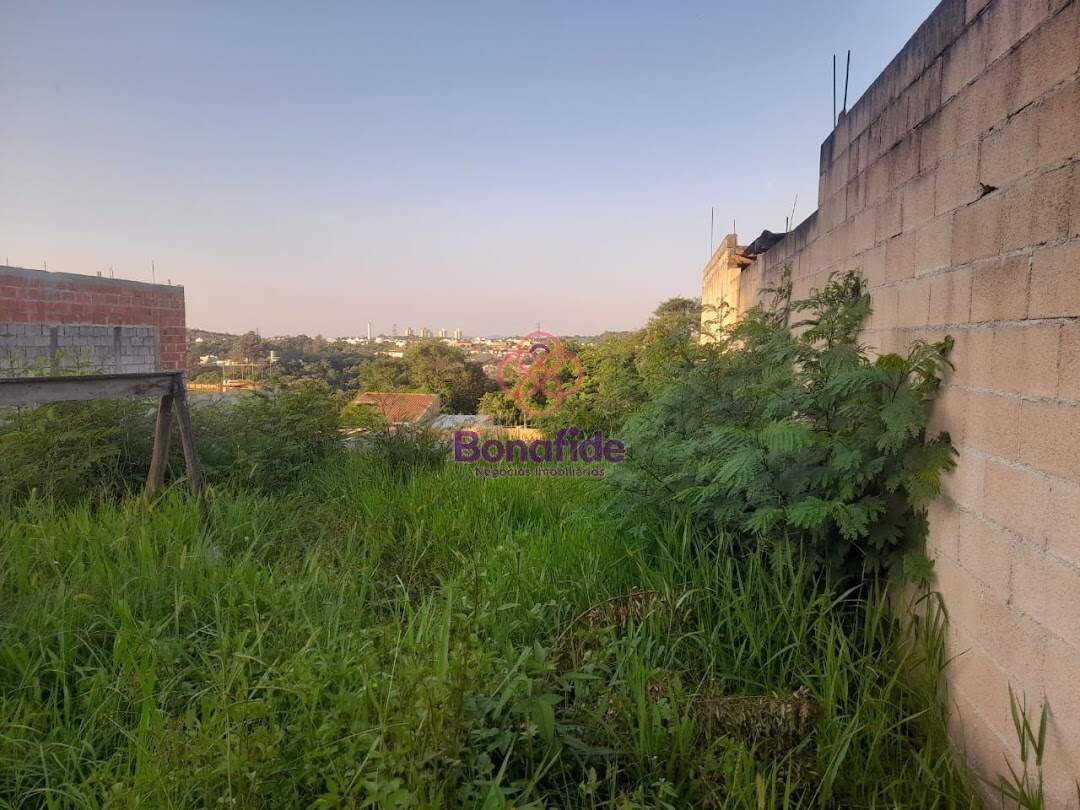 Terreno à venda no Jardim Santa Gertrudes: 