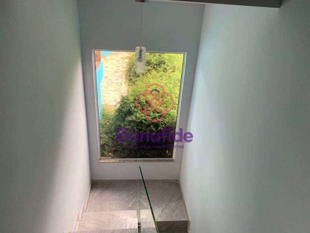 Casa à venda no Jardim Timbara: 