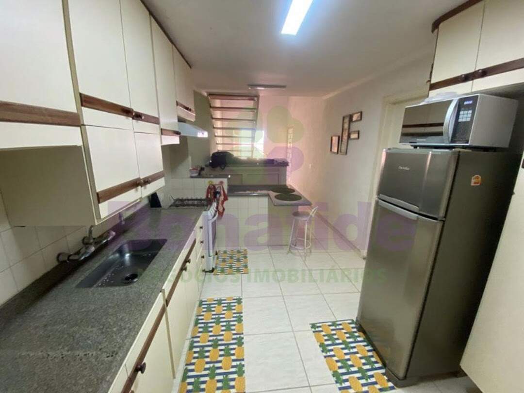 Casa à venda no Jardim do Lago: 