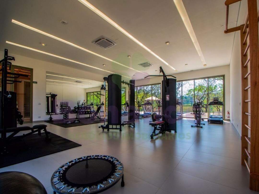 Terreno à venda no Santa Cândida: 