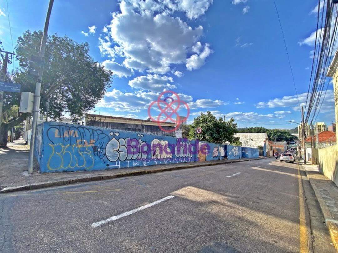 Terreno à venda no Centro: 