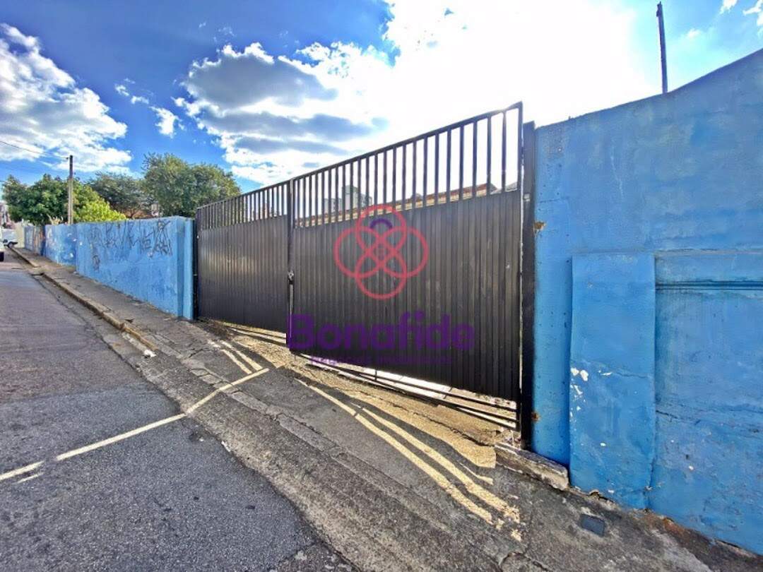 Terreno à venda no Centro: 