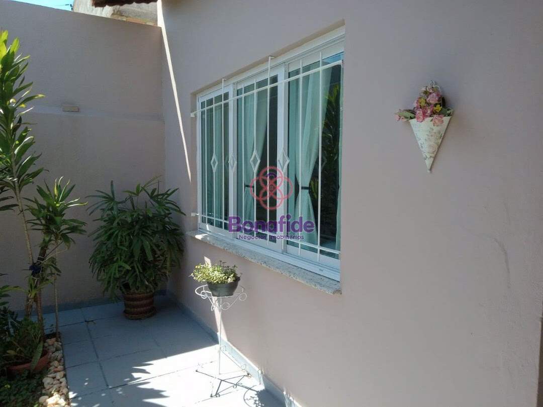 Casa à venda no Jardim Bandeiras: 