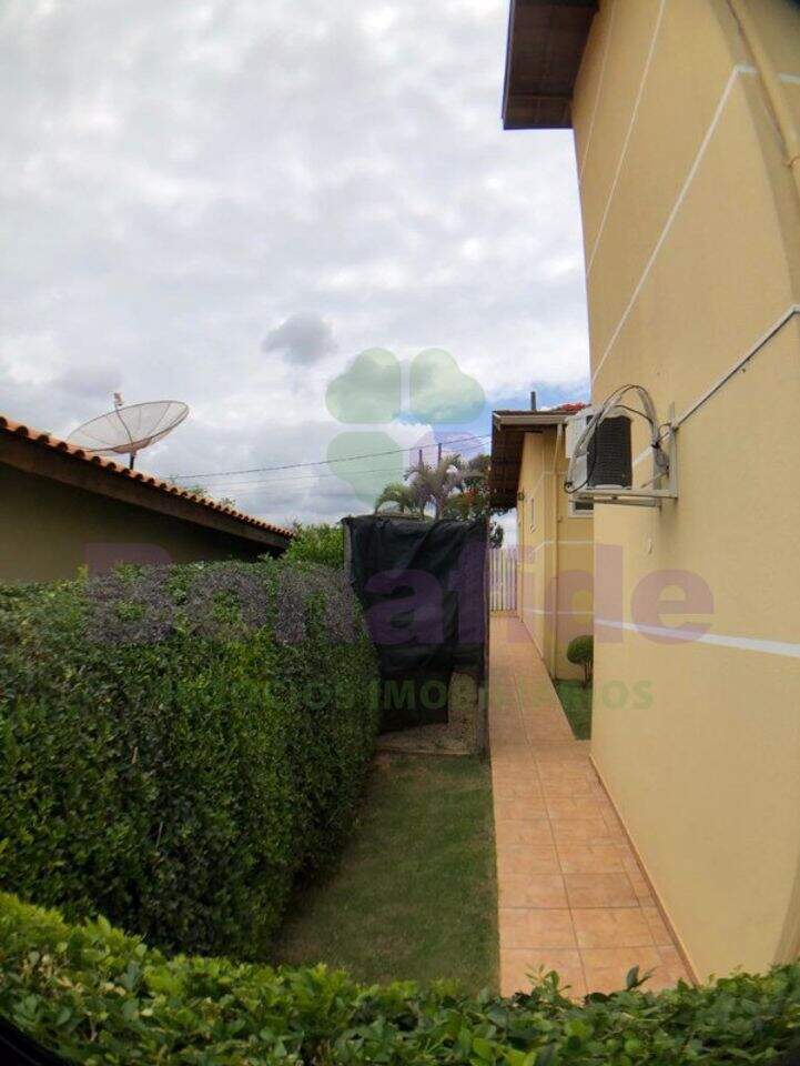 Casa à venda no Jardim Primavera: 