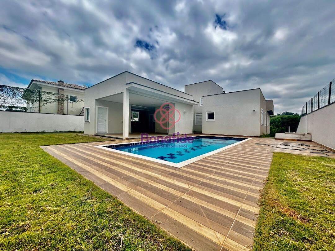 Casa à venda no Jardim Primavera: 