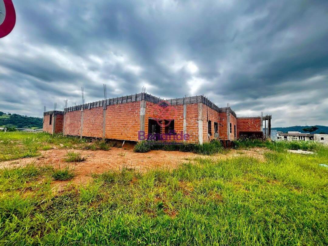 Casa à venda no Jardim Primavera: 