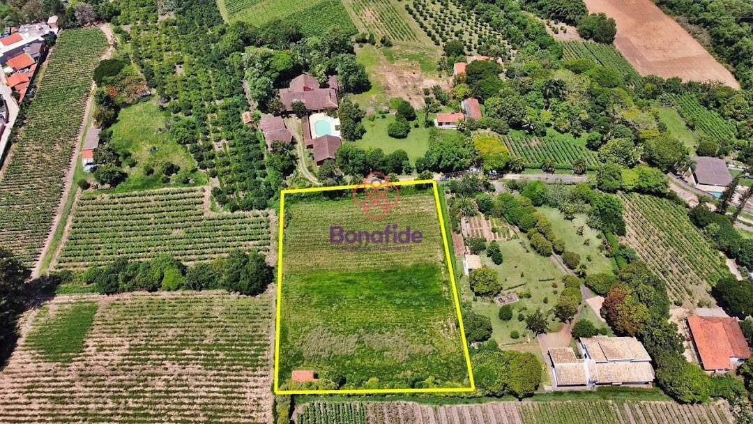 Área à venda no Traviú: 