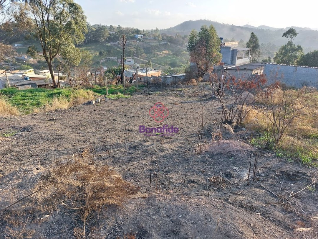 Terreno à venda no Parque Santana (Botujuru): 