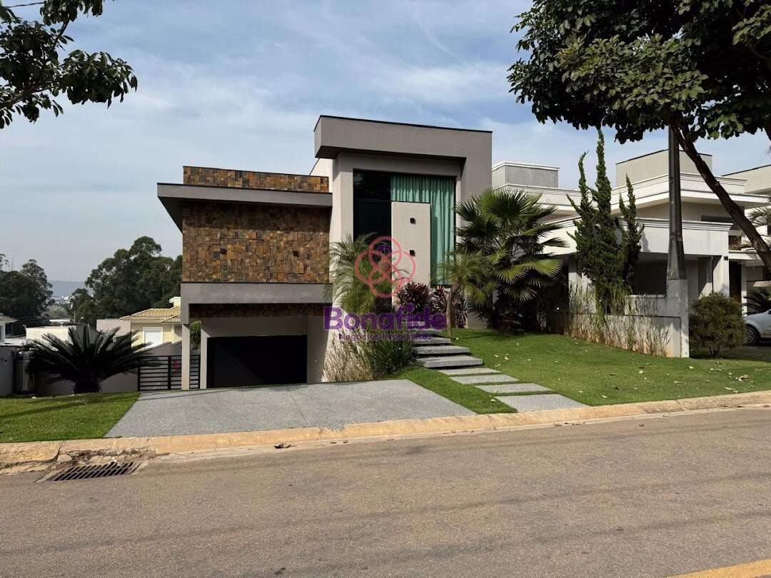 Casa à venda no Ibi Aram: 