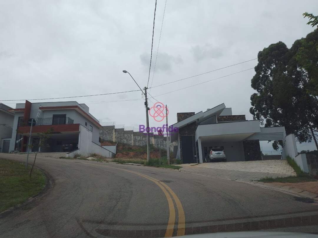 Terreno à venda no Jardim Celeste: 