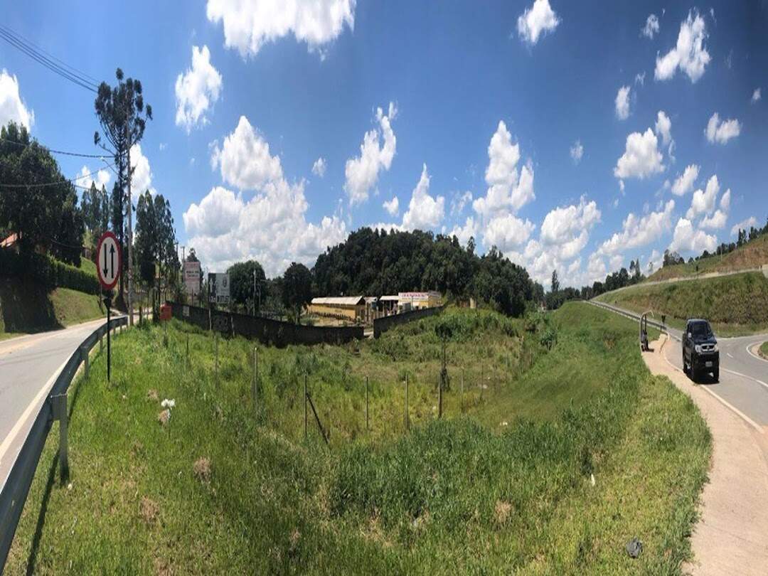 Área à venda no Parque da Fazenda: 