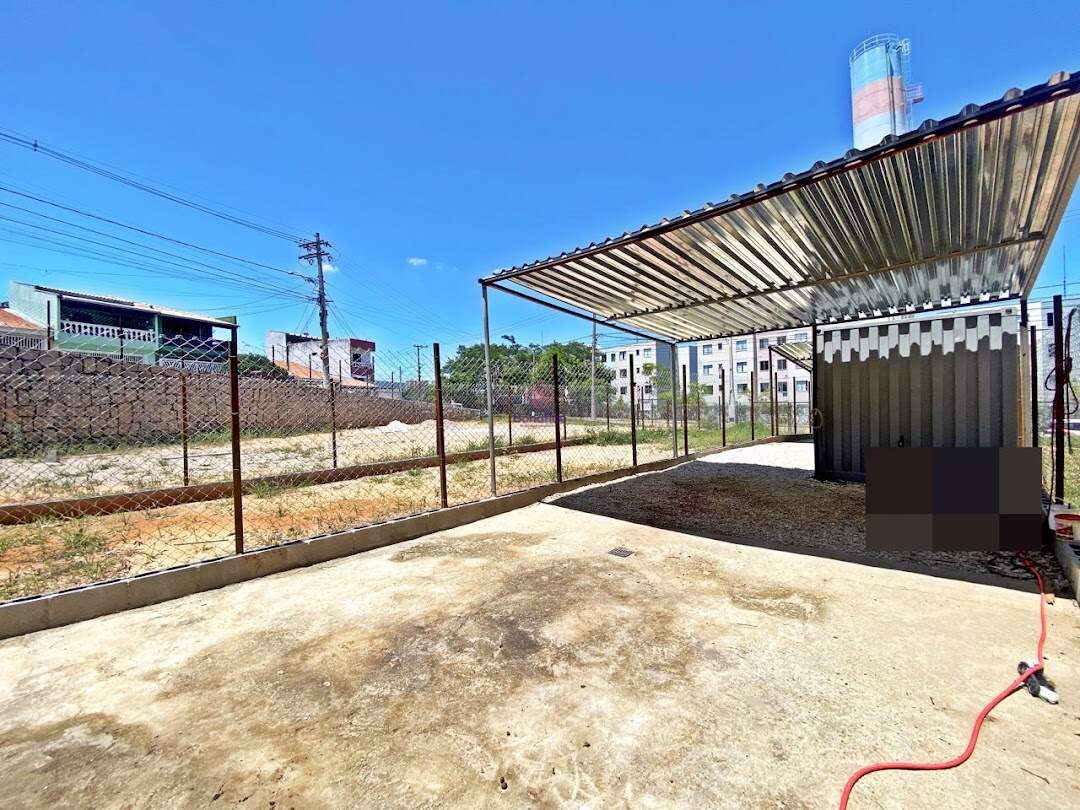 Terreno à venda no Fazenda Grande: 