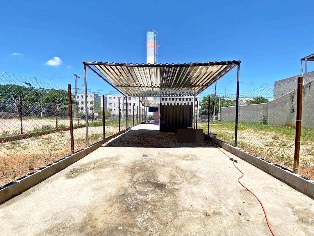 Terreno à venda no Fazenda Grande: 