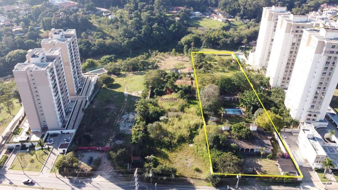 Terreno à venda no Engordadouro: 