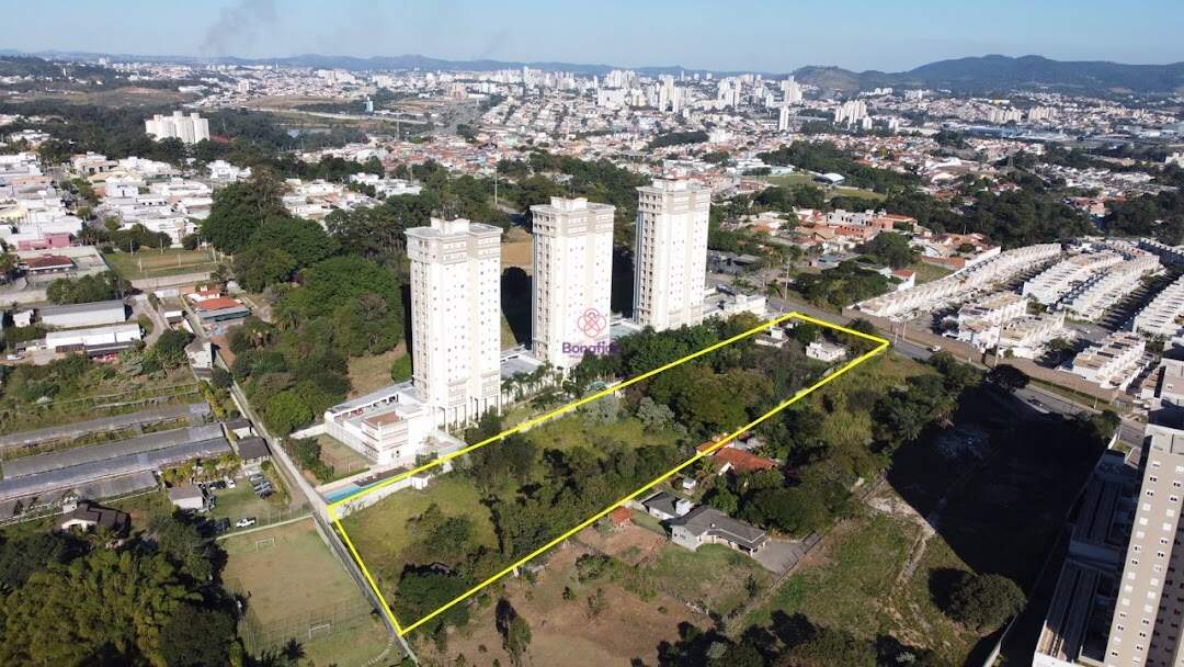 Terreno à venda no Engordadouro: 