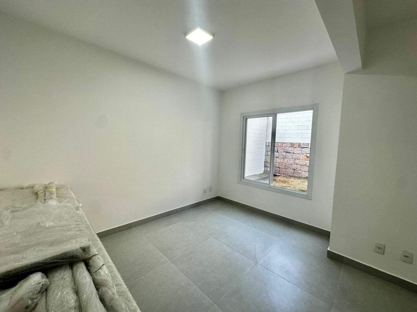 Casa à venda no Loteamento Ermida: 