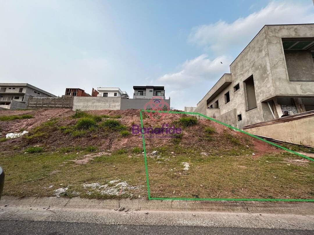 Terreno à venda no Horto Florestal: 