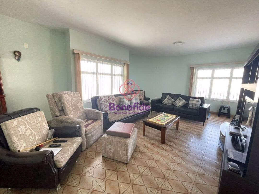 Casa à venda no Vila Thomazina: 