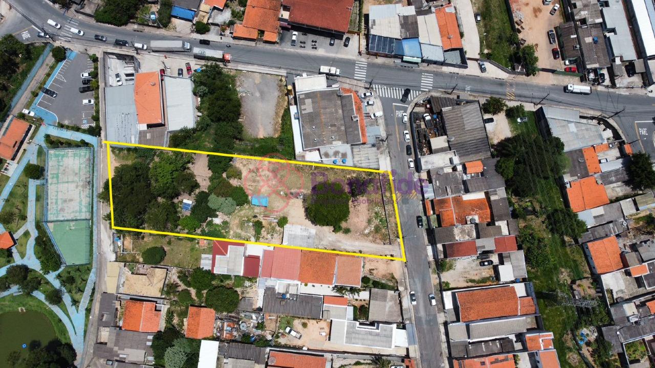 Terreno à venda no Jardim Santa Gertrudes: 