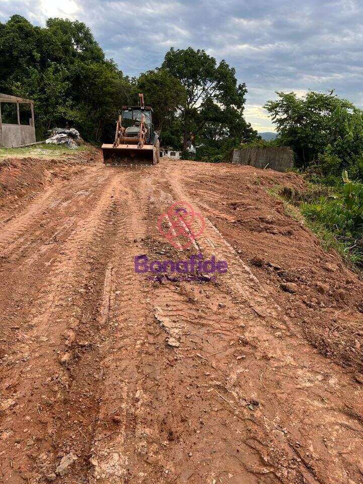 Terreno à venda no Jardim Santa Gertrudes: 