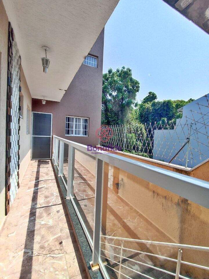 Casa à venda no Jardim Marambaia: 